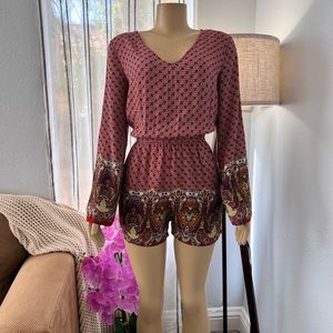 Griffin Paris Long Sleeve Romper Size L Large Red Floral Relaxed